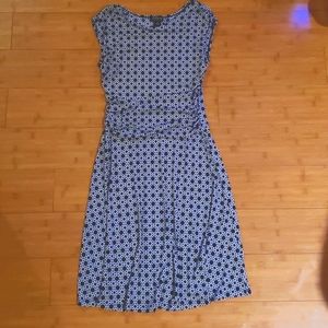 Stretch geometric dress